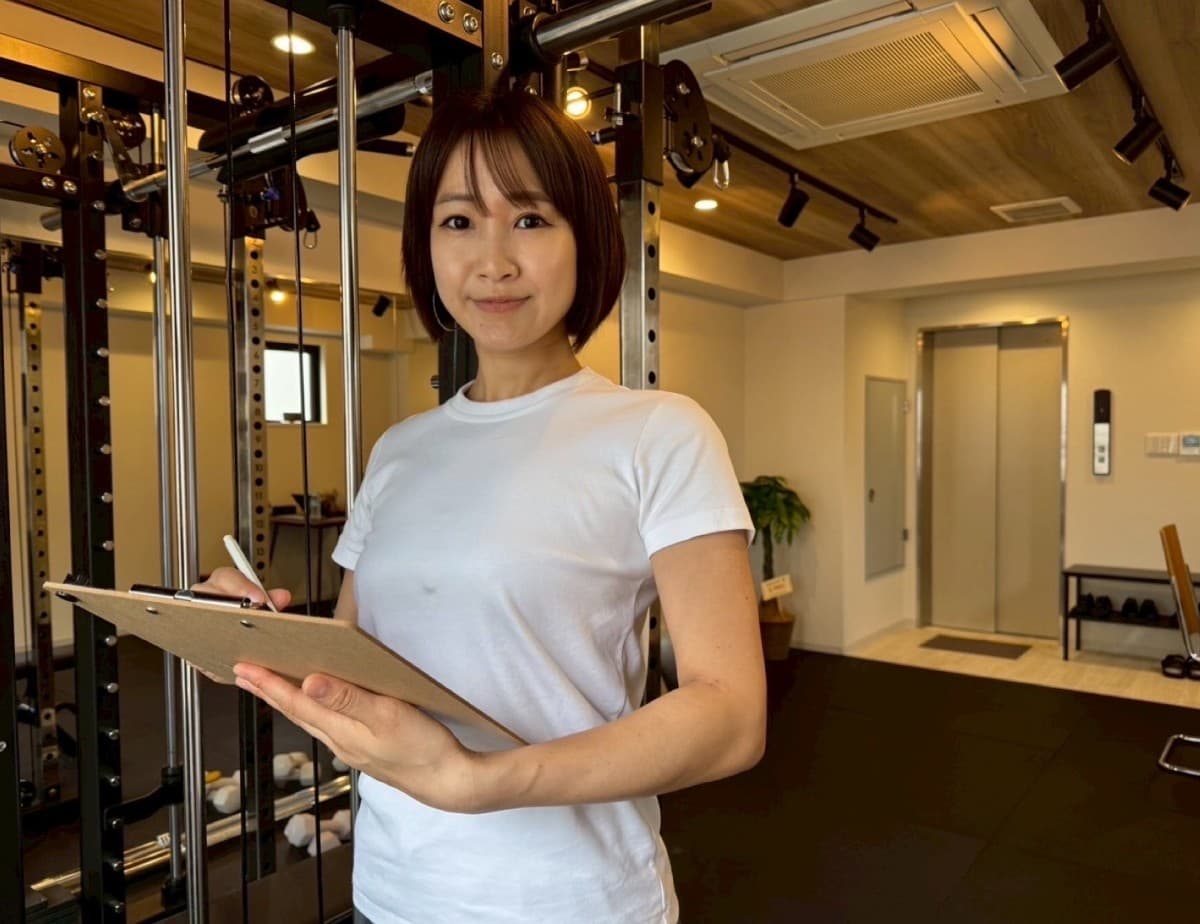 bloom fit17 の女性トレーナー